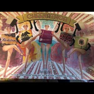 Benefit cheekathon blush kit